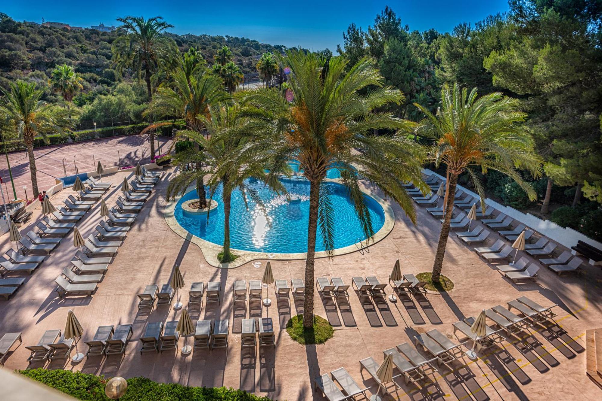 Grupotel Club Cala Marsal - New Reopening 2025 ปอร์โตโคลอม ภายนอก รูปภาพ
