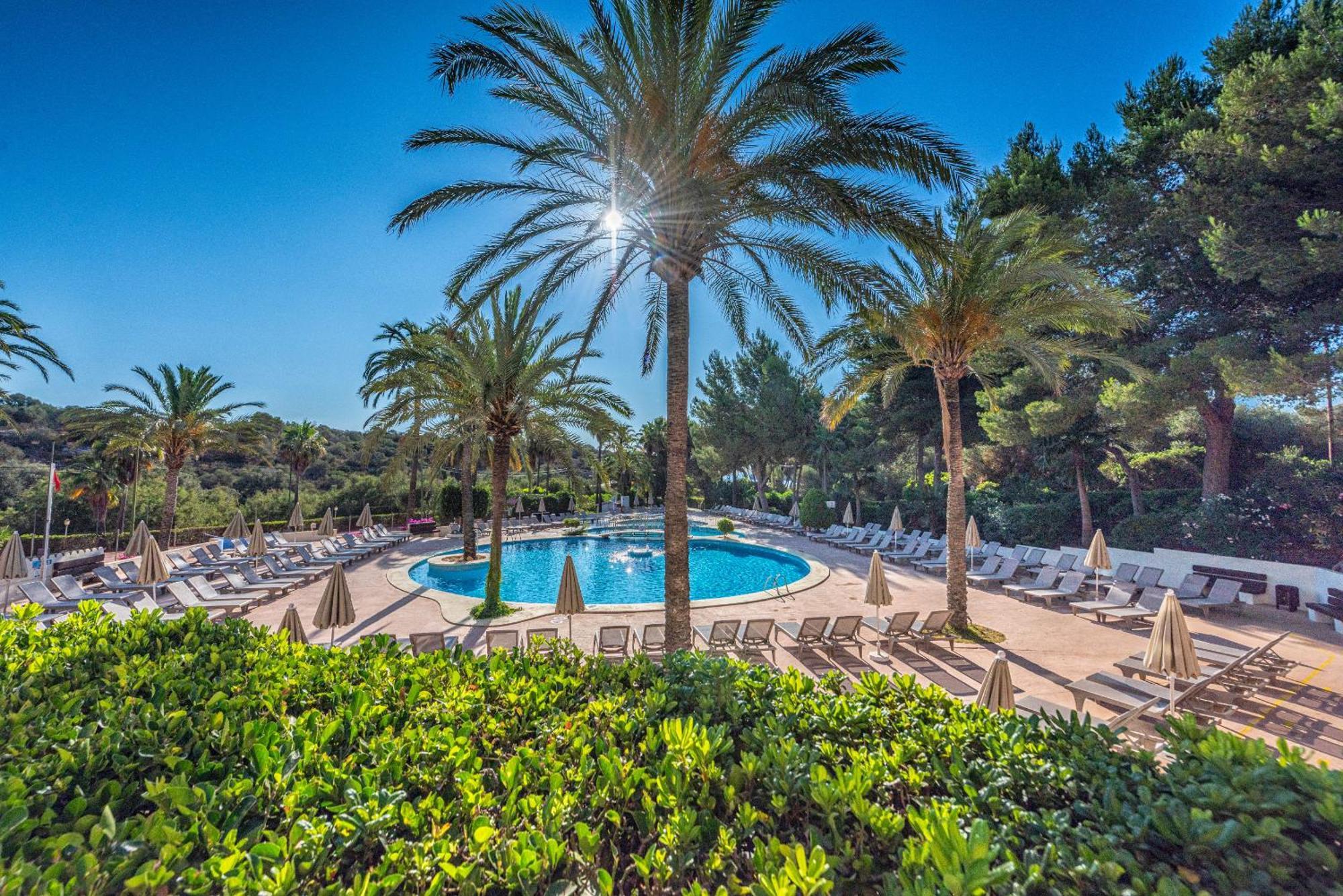 Grupotel Club Cala Marsal - New Reopening 2025 ปอร์โตโคลอม ภายนอก รูปภาพ